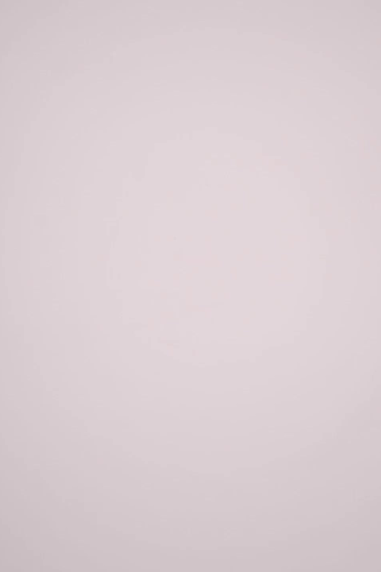 Видеосъемка модельных проходок для кастингов и портфолио. Gramy-studio: фото, видео, инфографика и 3D визуализация для маркетплейсов