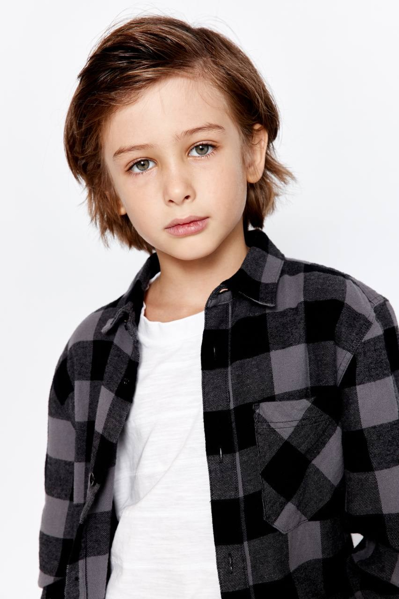 Каталог (5000/час). Gramy-studio: фото, видео, инфографика и 3D визуализация для маркетплейсов