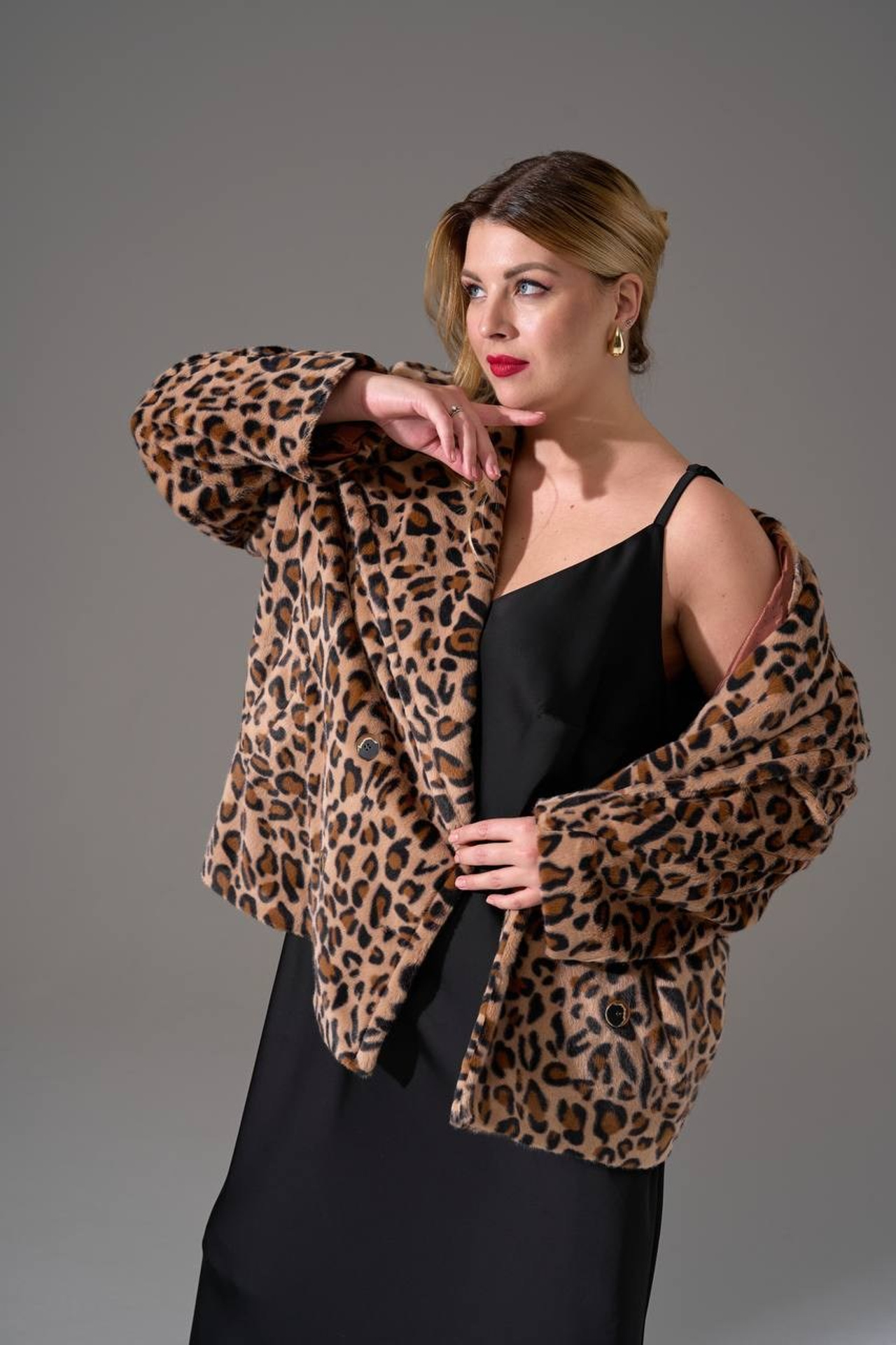 Каталог (9000/час). Gramy-studio: фото, видео, инфографика и 3D визуализация для маркетплейсов