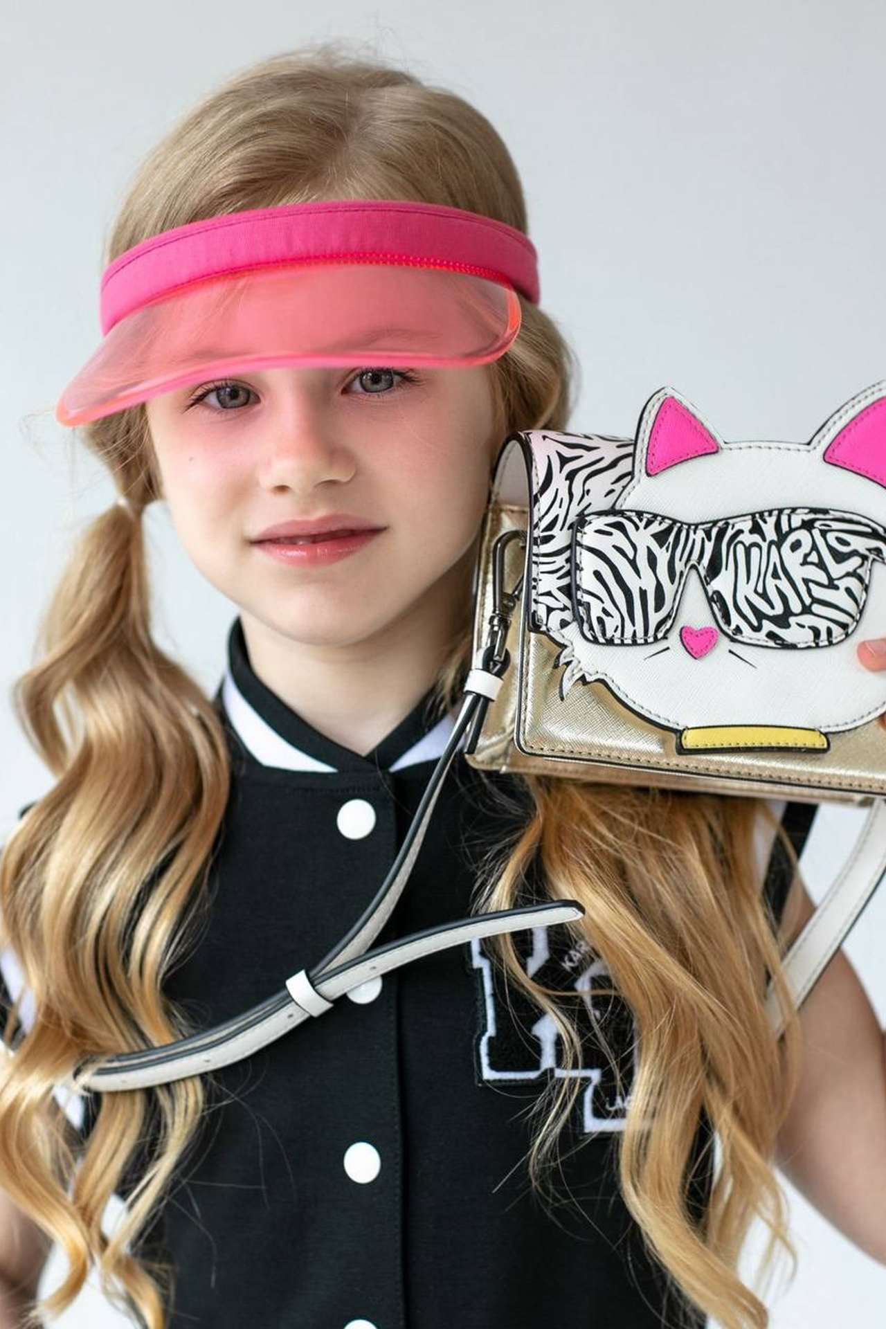 Каталог (4000/час). Gramy-studio: фото, видео, инфографика и 3D визуализация для маркетплейсов