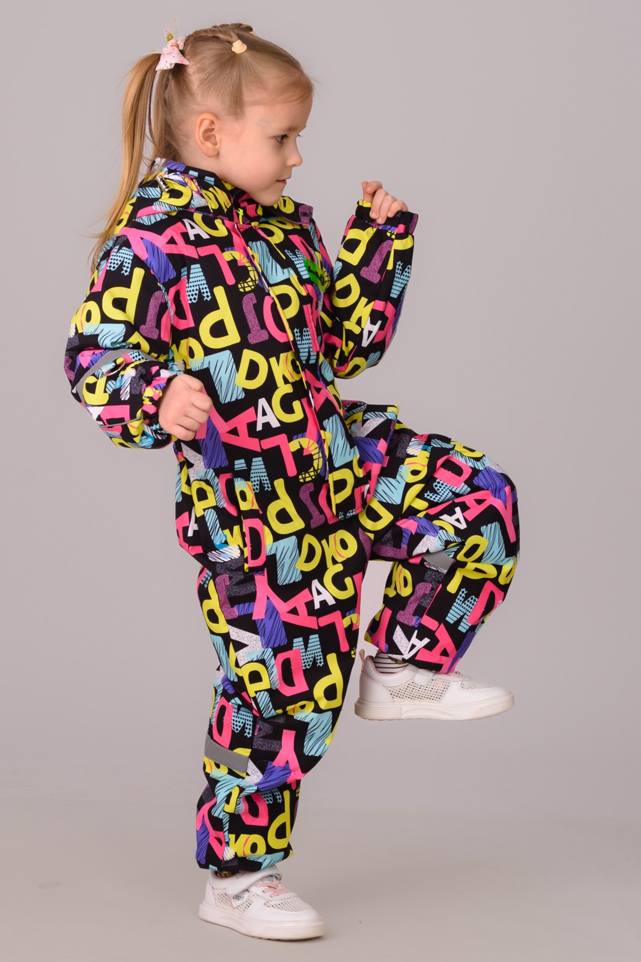 Фотосъемка детской одежды для интернет-магазинов. Gramy-studio: фото, видео, инфографика и 3D визуализация для маркетплейсов