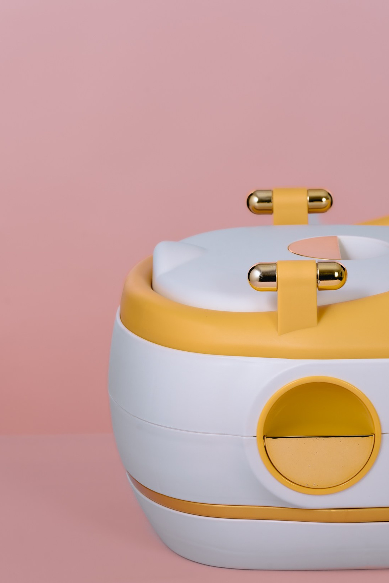 Фото товаров на белом фоне для маркетплейсов. Gramy-studio: фото, видео, инфографика и 3D визуализация для маркетплейсов