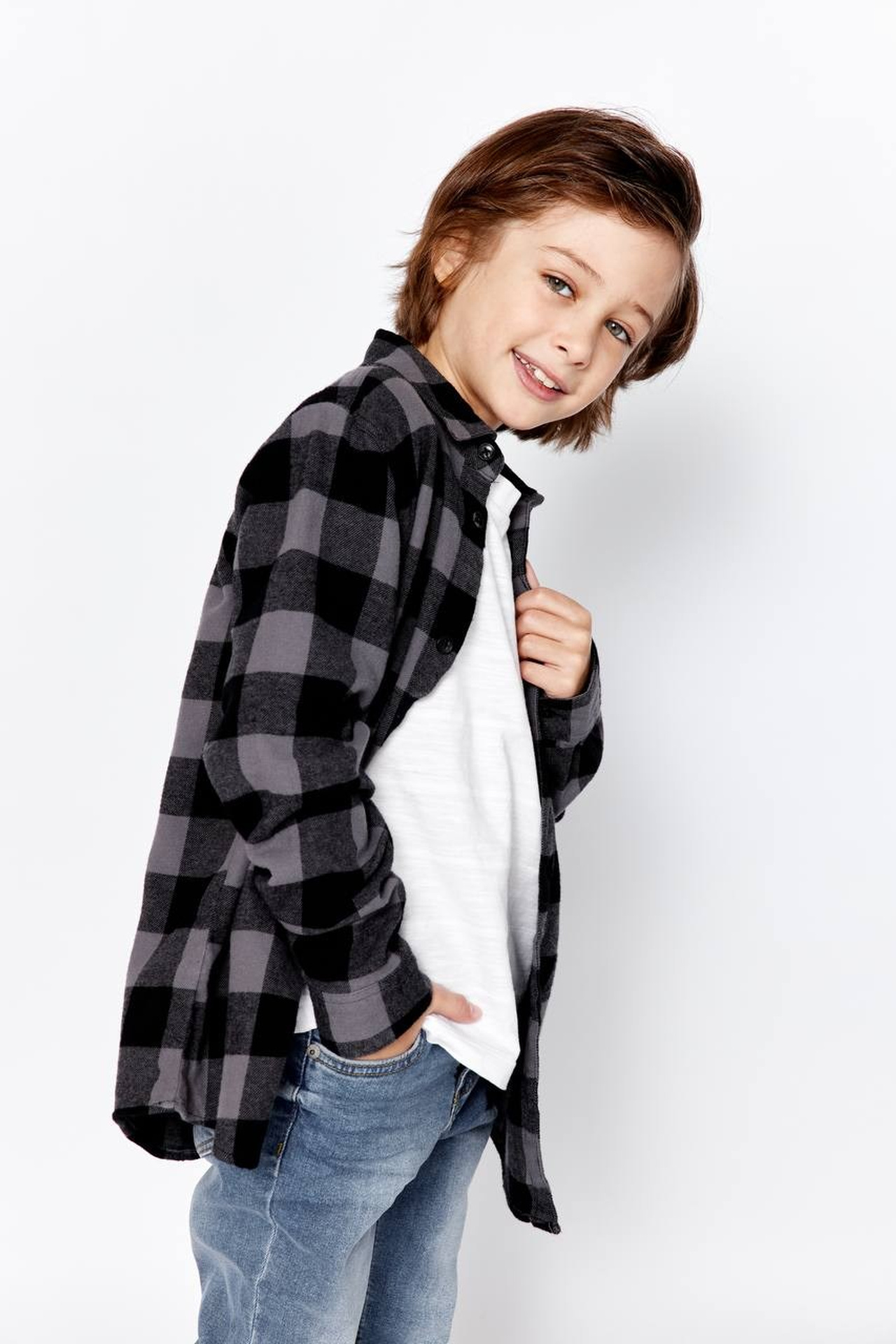 Каталог (5000/час). Gramy-studio: фото, видео, инфографика и 3D визуализация для маркетплейсов