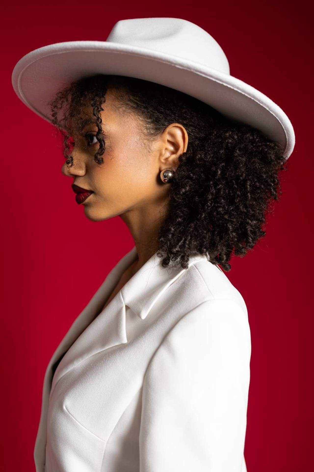 Фешн. Gramy-studio: фото, видео, инфографика и 3D визуализация для маркетплейсов