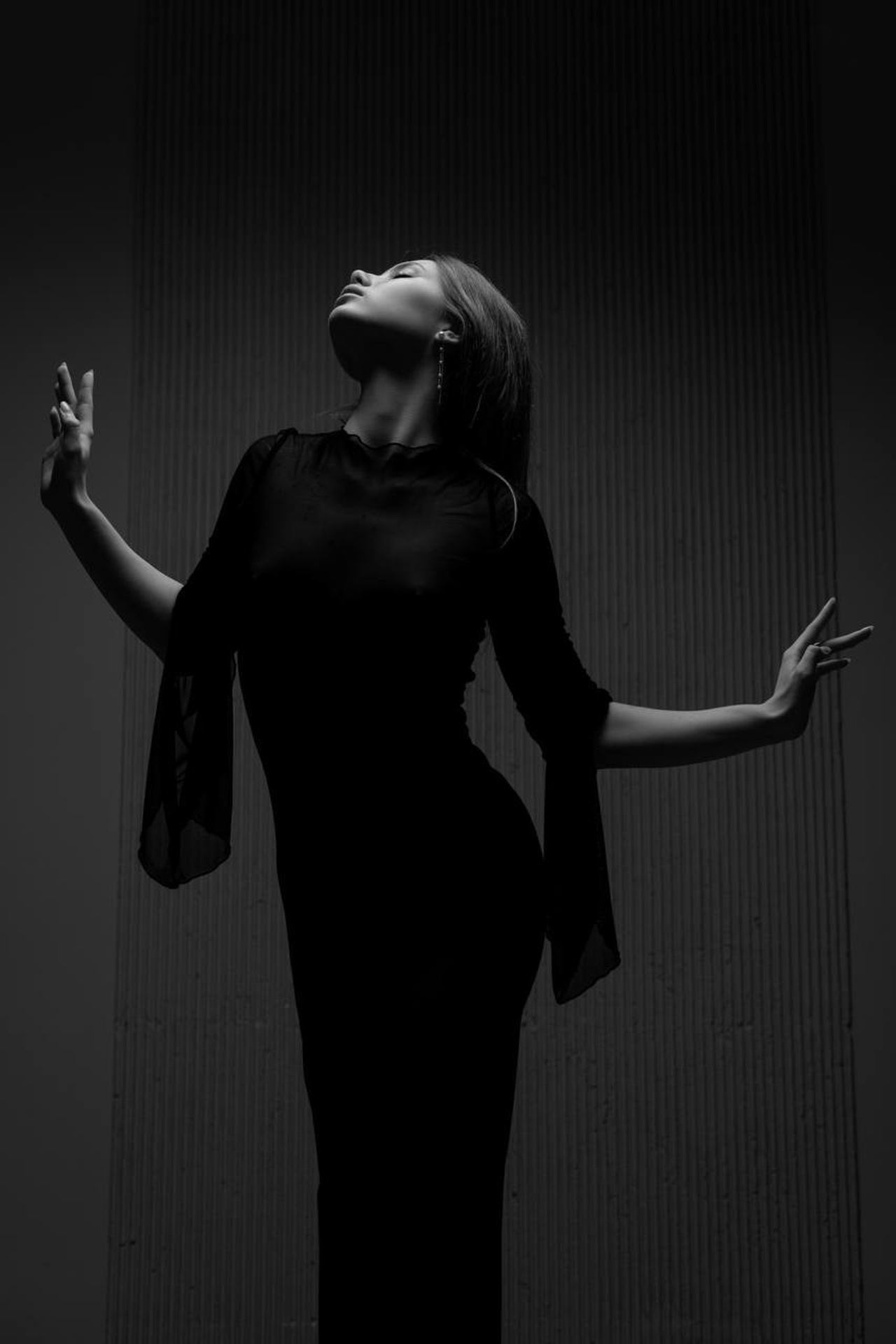 Нижнее/творчество (7000/час). Gramy-studio: фото, видео, инфографика и 3D визуализация для маркетплейсов