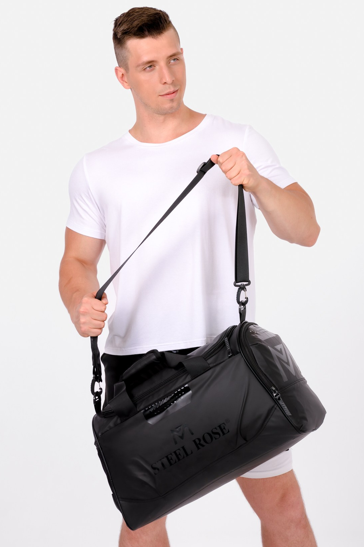 Профессиональная съемка мужской одежды и аксессуаров. Gramy-studio: фото, видео, инфографика и 3D визуализация для маркетплейсов