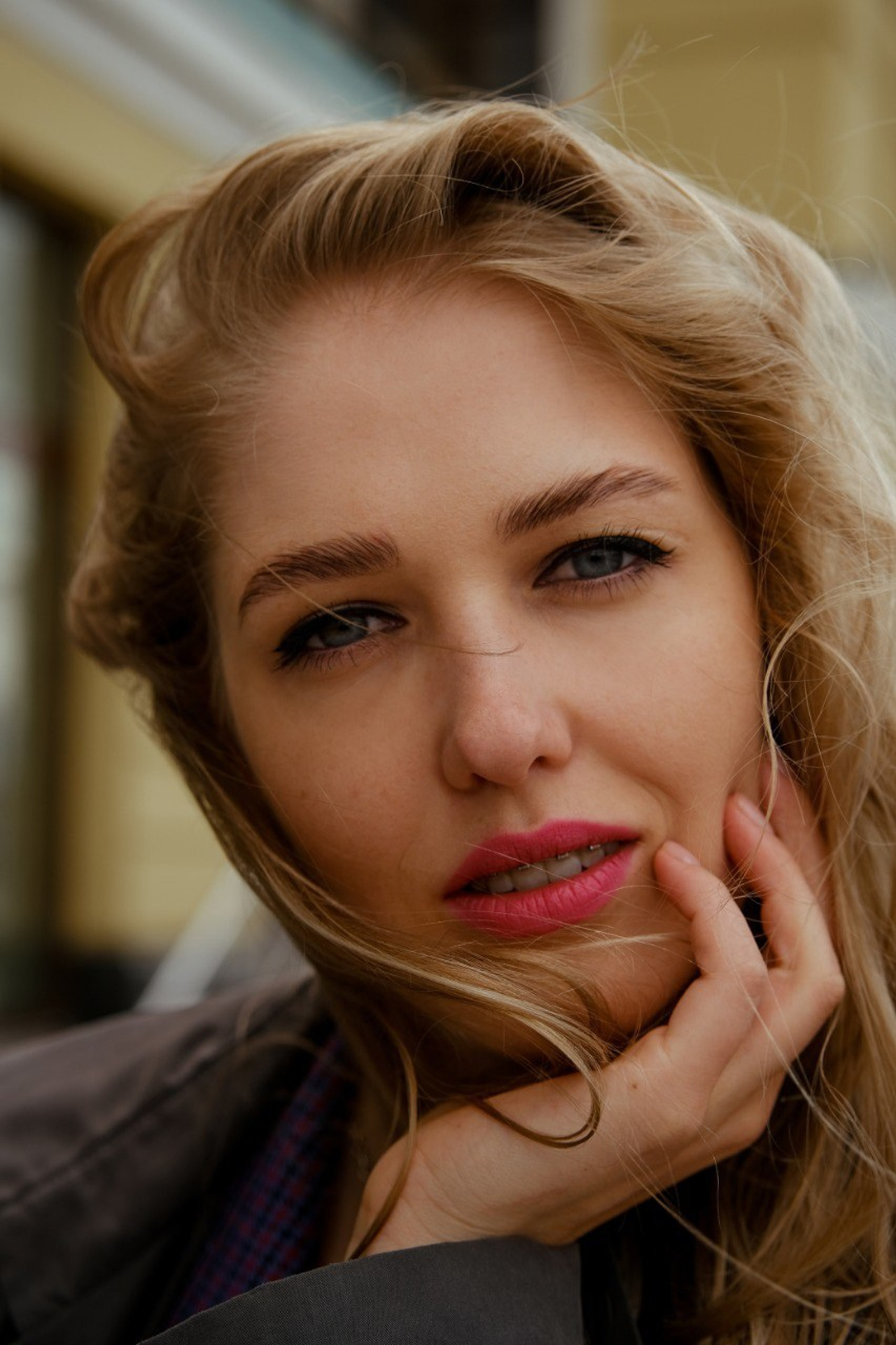 Женская ню фотосессия в Москве — блог фотографа о красоте и чувственности. Женский портретный фотограф в Москве Зингер Алена