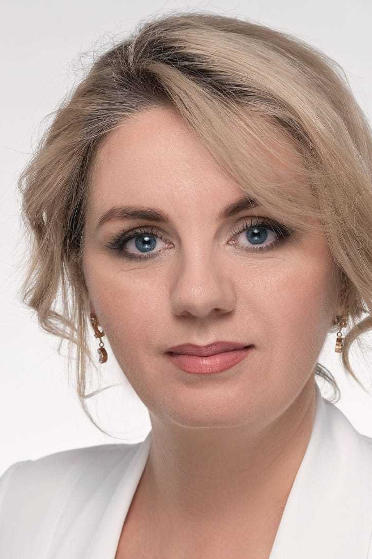 Отзыв о фотографе Алексей Кознев. Бизнес фотограф в Москве Алексей Кознев