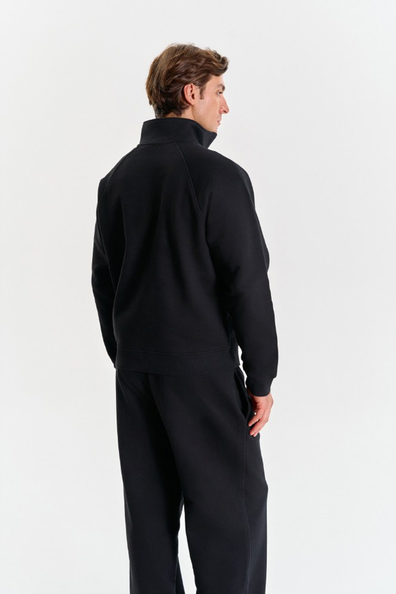 Bruler. Фотограф для брендов, моделей и частных клиентов в Москве