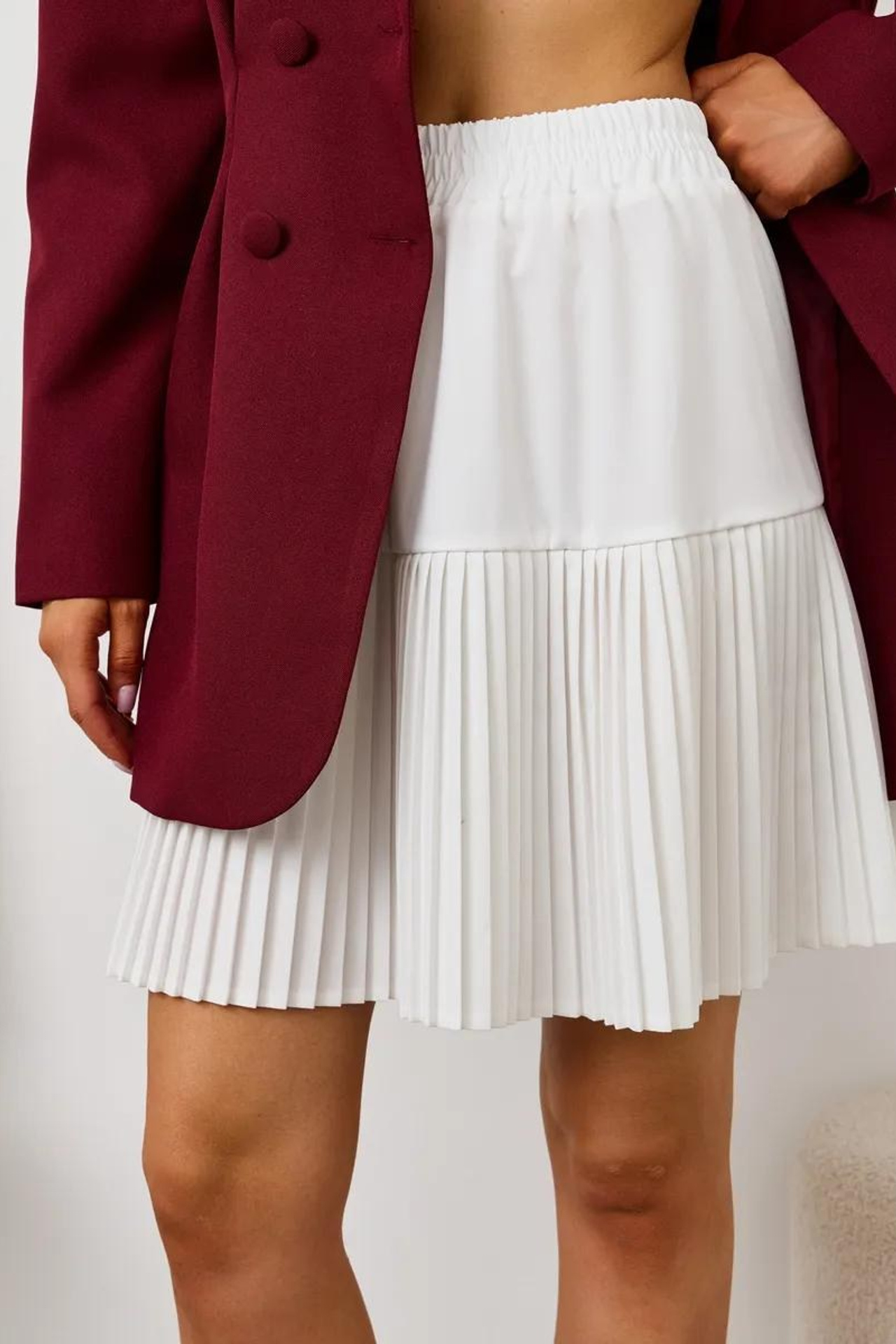 ПЛАТЬЕ ПИДЖАК С ЮБКОЙ ПЛИССЕ 44. Фотостудия в Люберцах