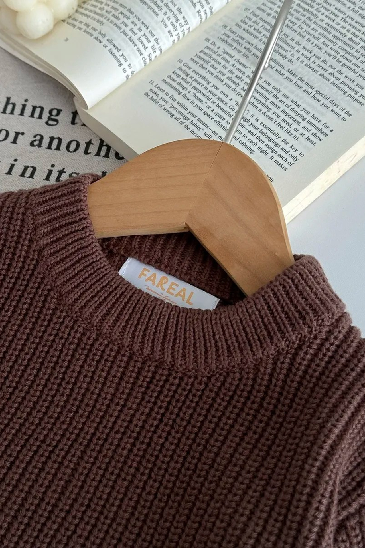 СВИТЕР ВЯЗАНЫЙ 110. Фотостудия в Люберцах