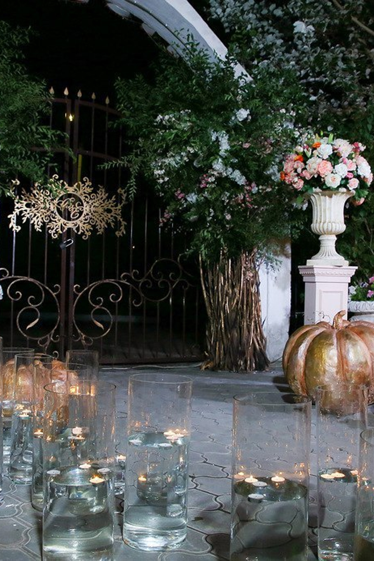 Свадебная фотосессия. Профессиональный фотограф. Работаю в Улан-Удэ, Новосибирске и др