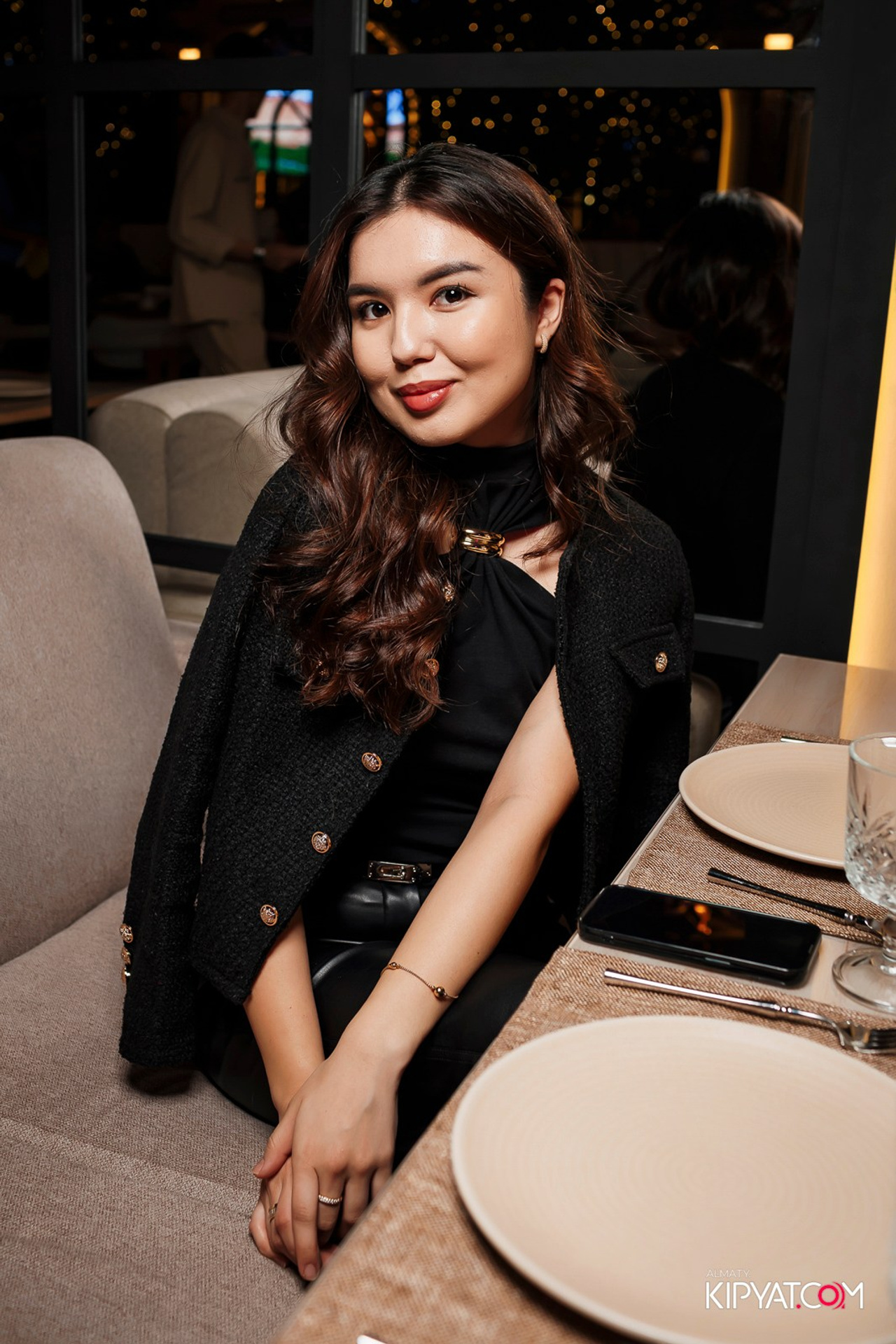 Смотрите также. КИПЯТКОМ АЛМАТЫ! Фотосъемка мероприятий в Алматы