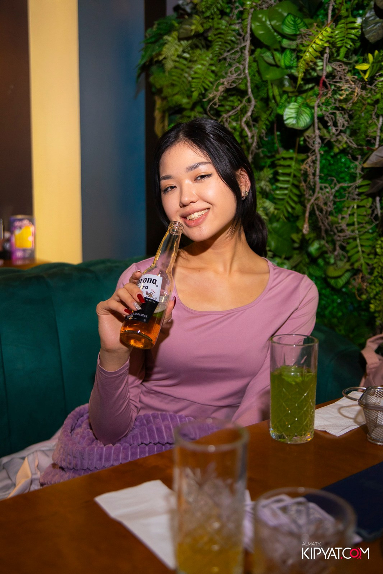 Смотрите также. КИПЯТКОМ АЛМАТЫ! Фотосъемка мероприятий в Алматы