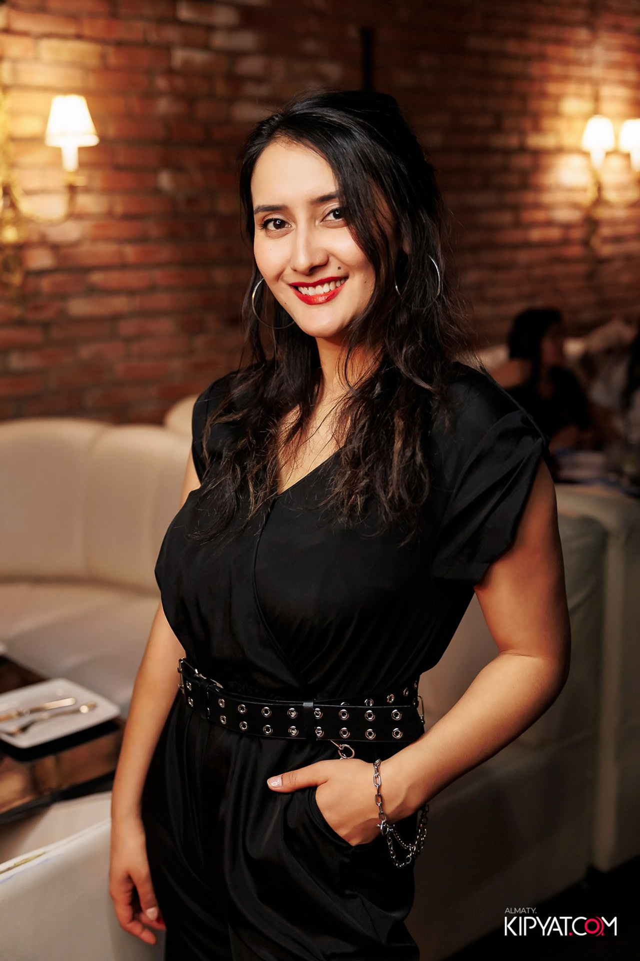 RE: SET. КИПЯТКОМ АЛМАТЫ! Фотосъемка мероприятий в Алматы