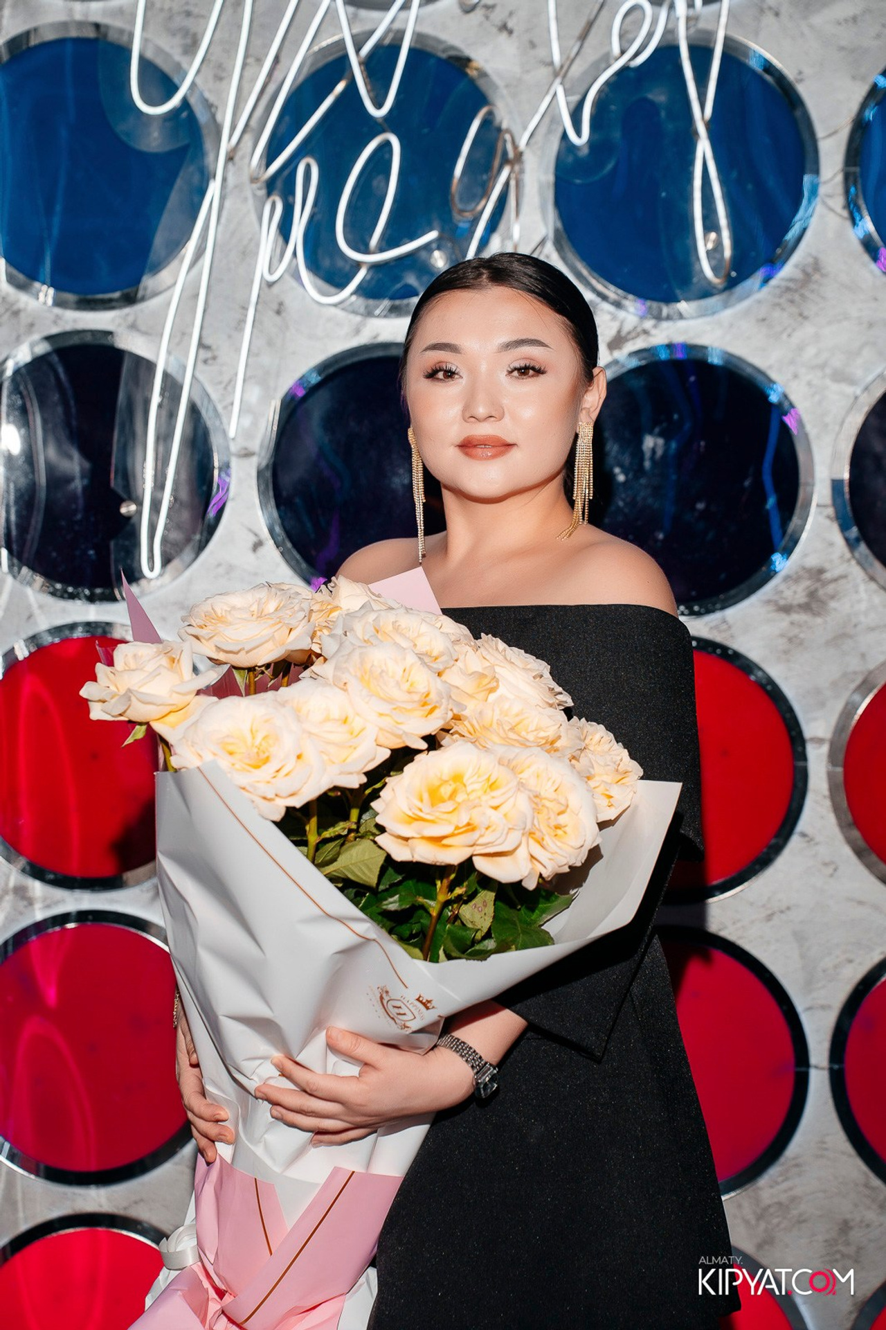 Смотрите также. КИПЯТКОМ АЛМАТЫ! Фотосъемка мероприятий в Алматы