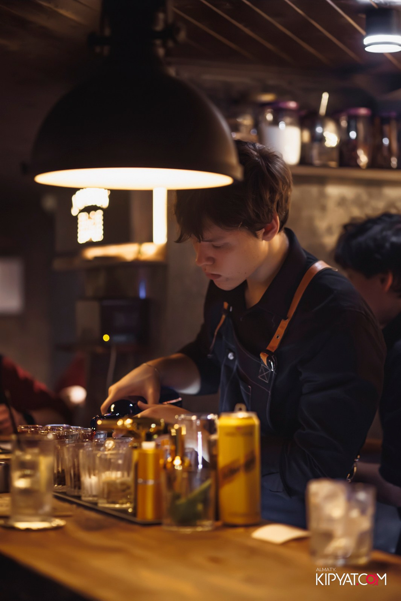 Смотрите также. КИПЯТКОМ АЛМАТЫ! Фотосъемка мероприятий в Алматы