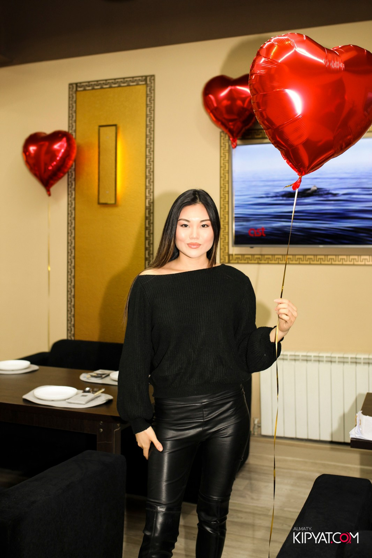 Смотрите также. КИПЯТКОМ АЛМАТЫ! Фотосъемка мероприятий в Алматы