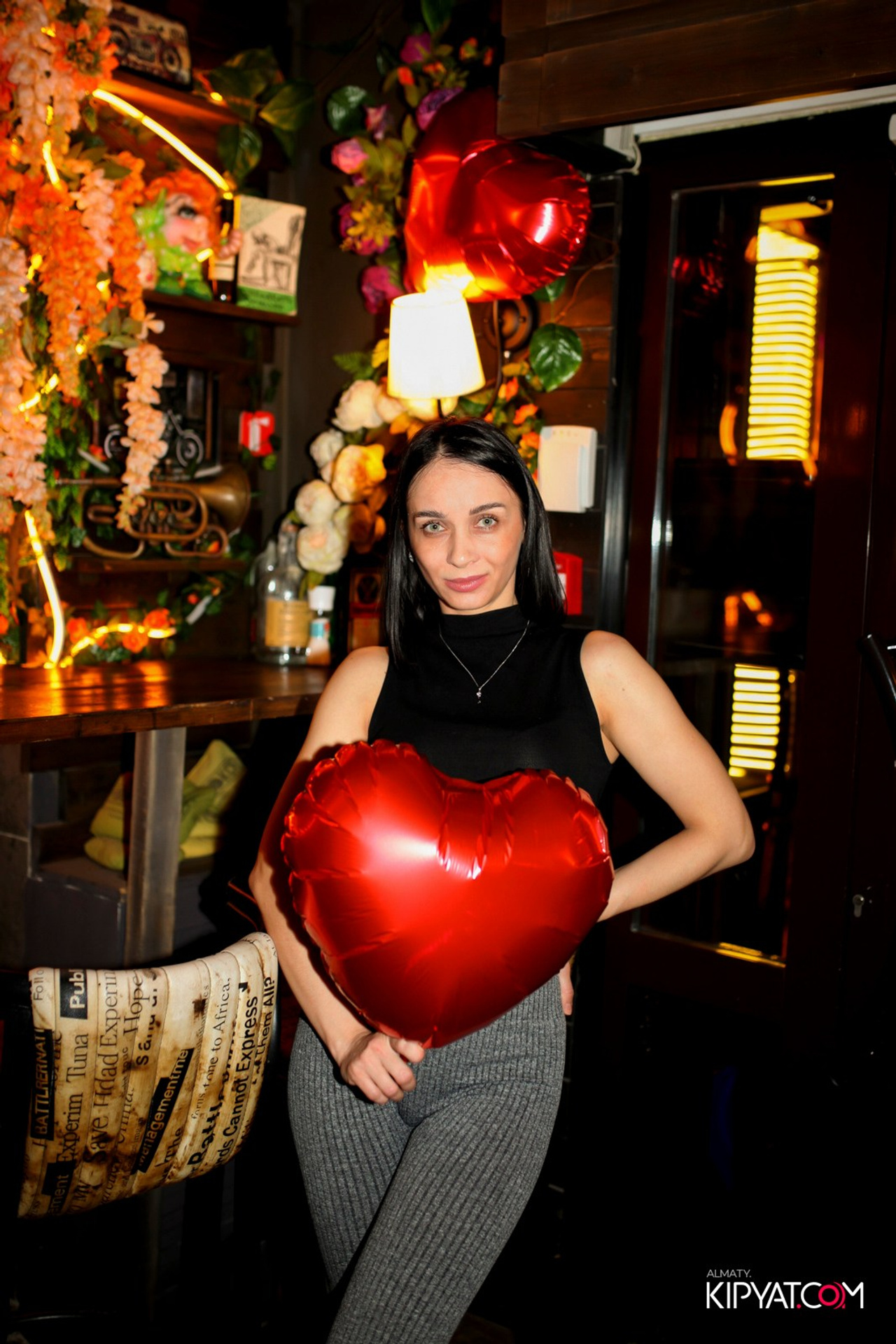 Смотрите также. КИПЯТКОМ АЛМАТЫ! Фотосъемка мероприятий в Алматы