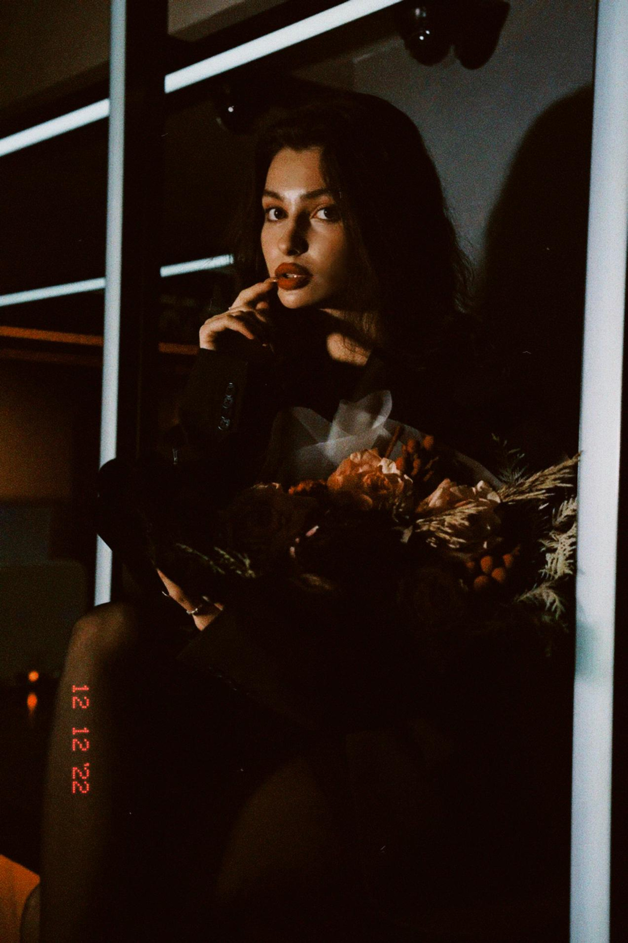 Модель для предметной съемки Станислава Москва| Sale Easy