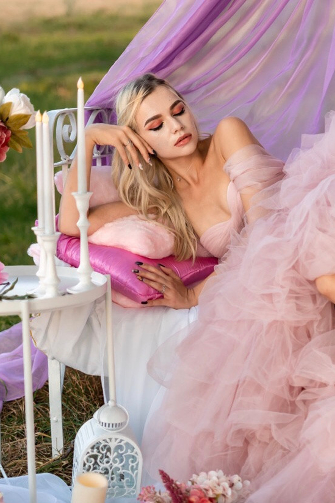 Модель для предметной съемки Эвелина А.Казань| Sale Easy