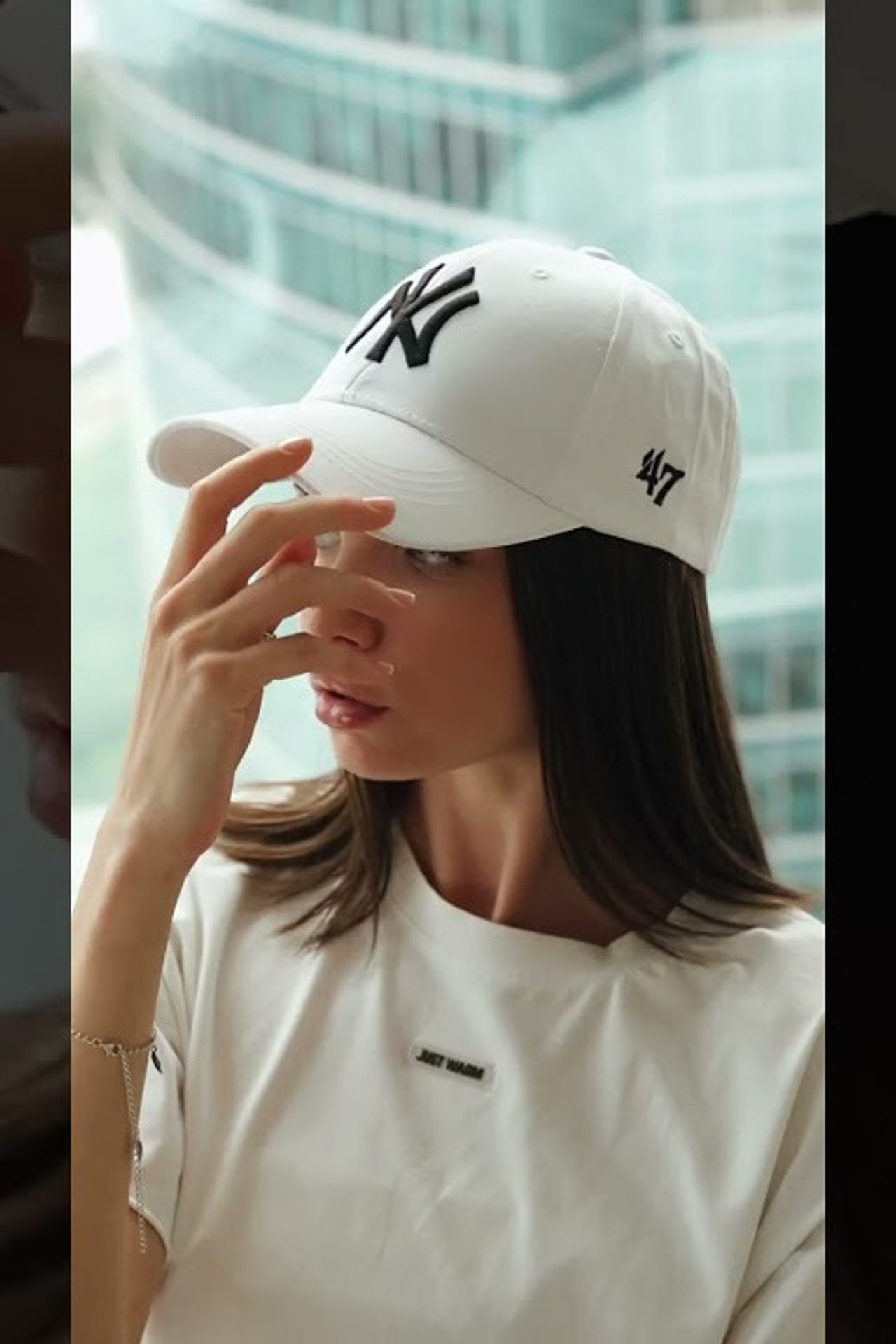 Портфолио видеосъемка одежды для маркетплейсов | Sale Easy