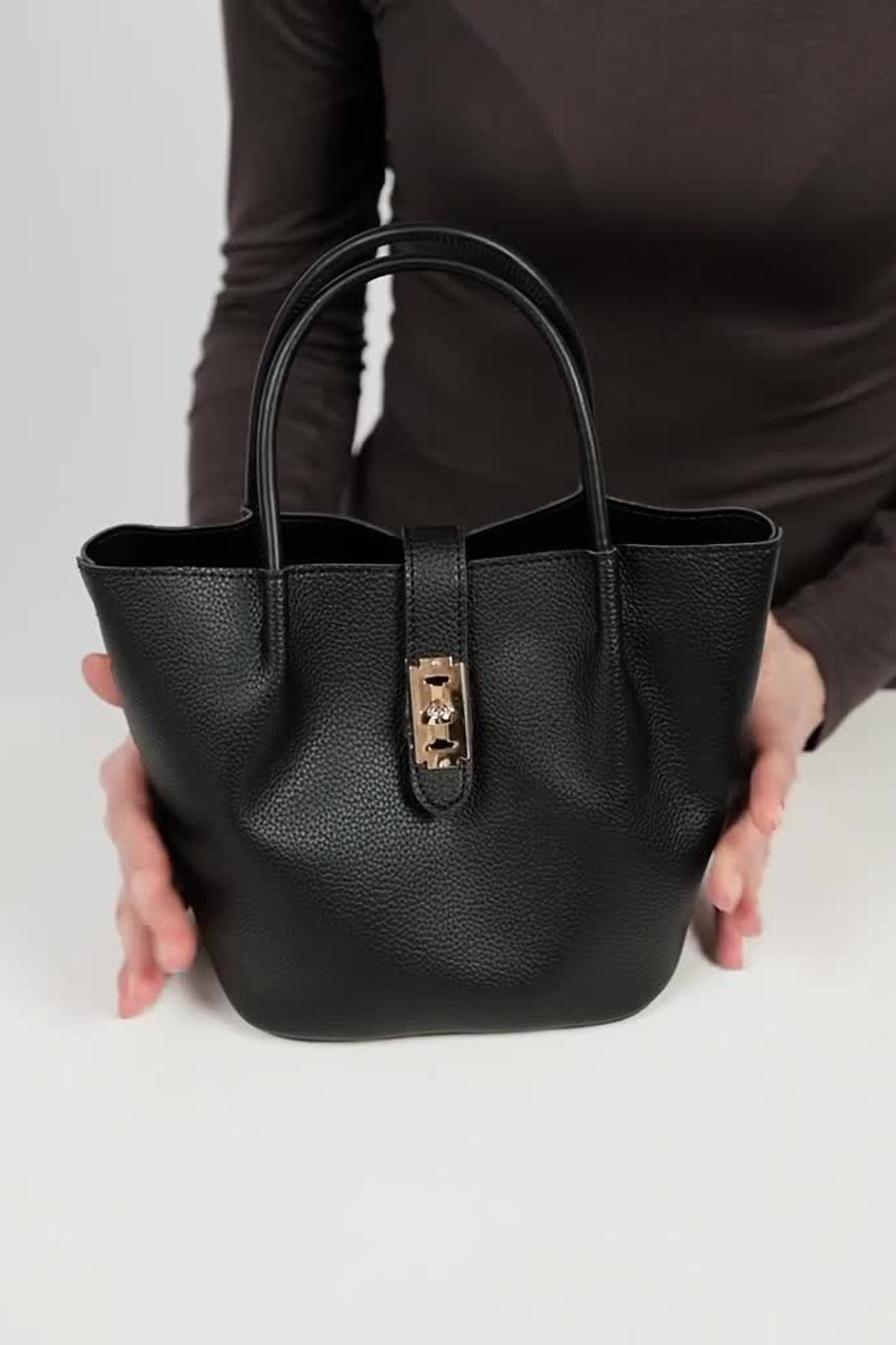 Портфолио.Видеосъемка аксессуаров для маркетплейсов | Sale Easy