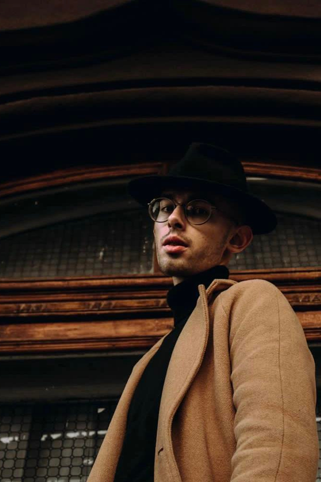 Модель для съемки для интернет магазинов Вадим Москва | Sale Easy