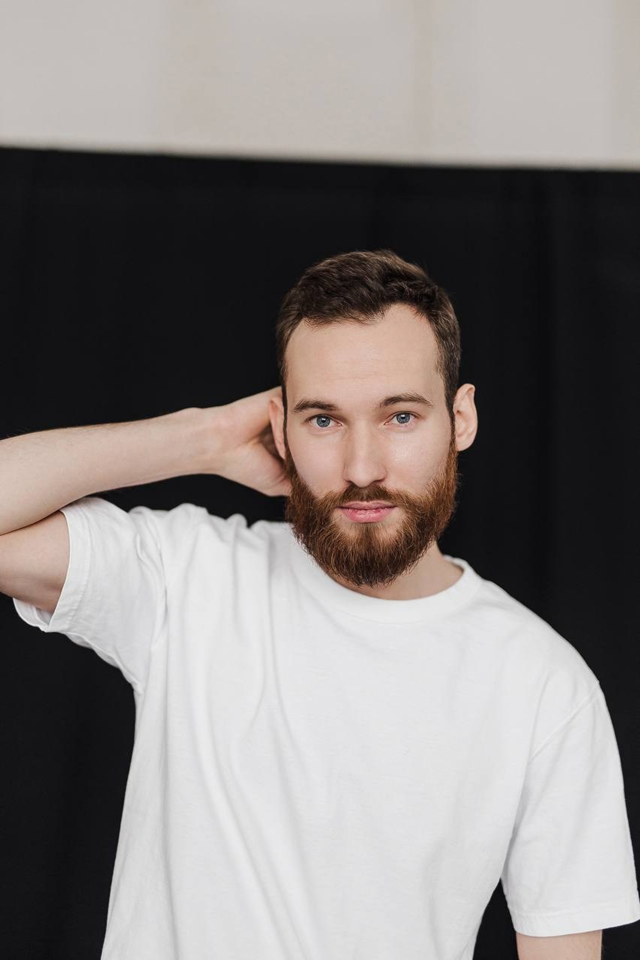 Модель для предметной съемки Артем id 26 042 НН|Sale Easy