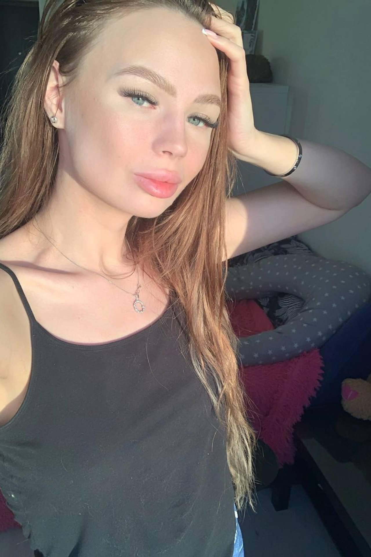 Модель для предметной съемки Алина 6 Н.Новгород | Sale Easy