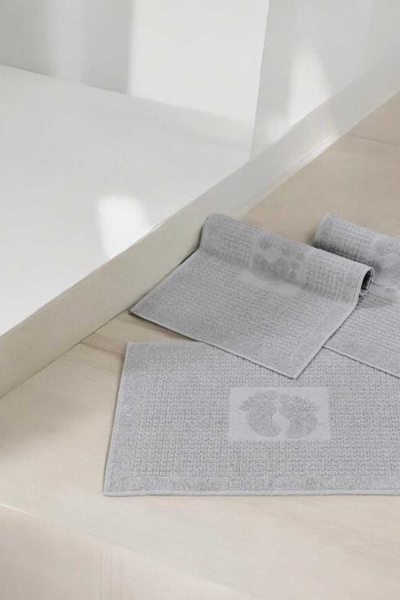 Эффективная предметная съемка полотенец для вашего каталога товаров.