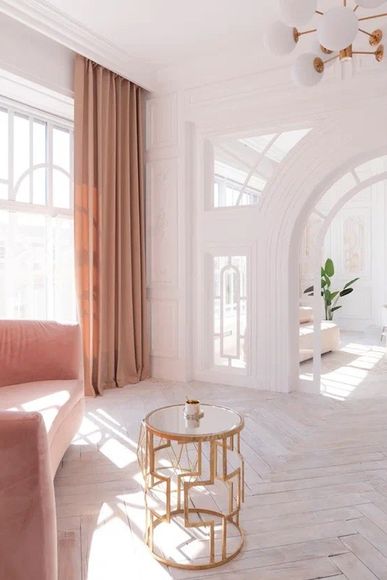 Студия для предметной съемки CROSS — Кассиопея Москва | Sale Easy