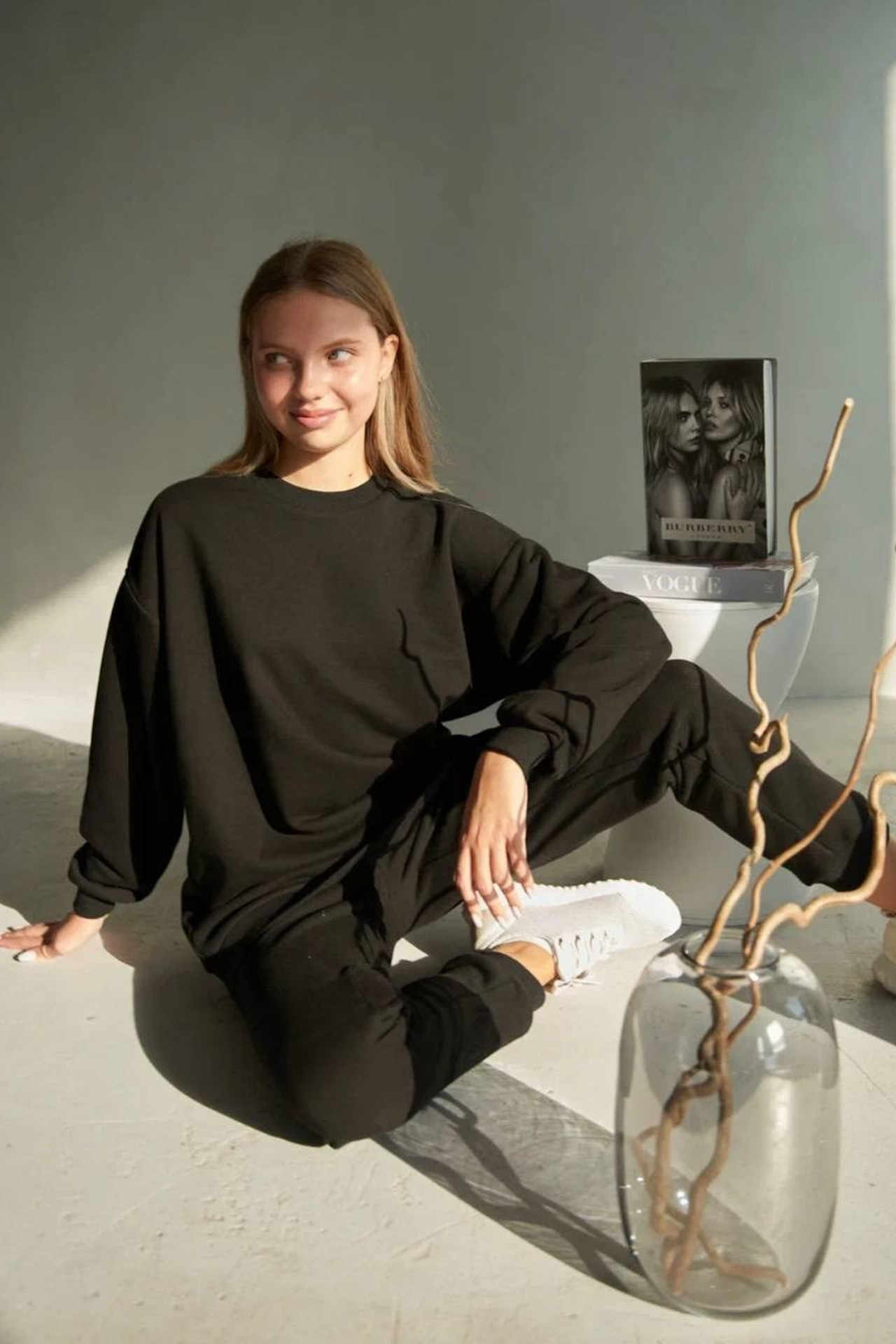 Модель для предметной съемки Мари Москва| Sale Easy