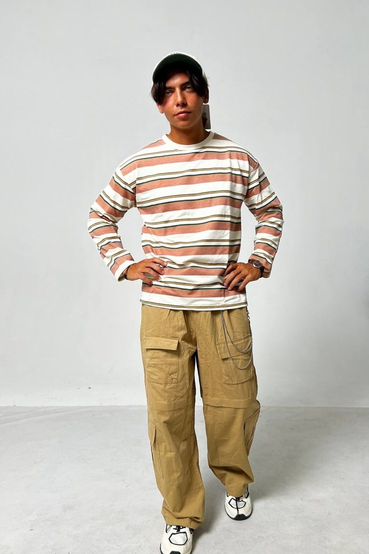 Модель для предметной съемки Глеб id 11161 Москва| Sale Easy