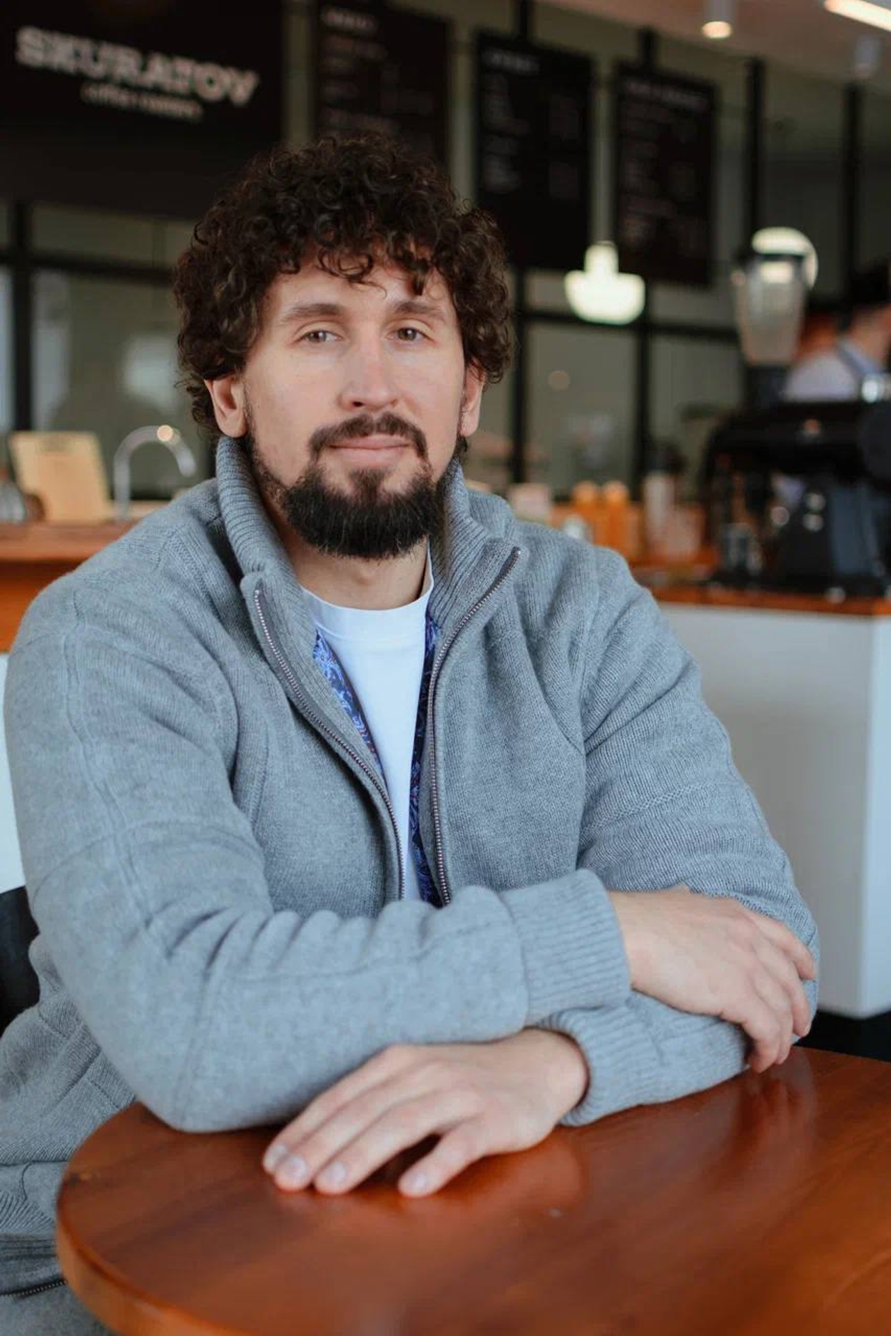 Модель для съемки для интернет магазинов Павел Москва | Sale Easy