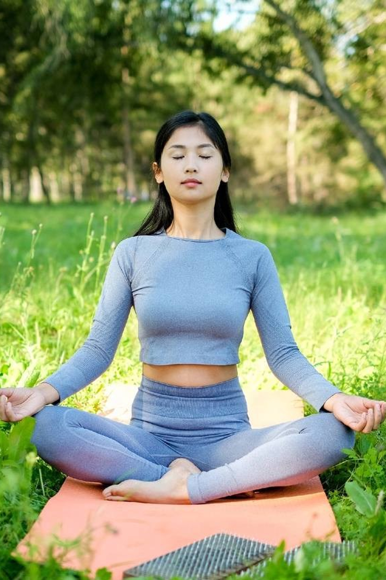 Модель для предметной съемки Дамира Красноярск| Sale Easy