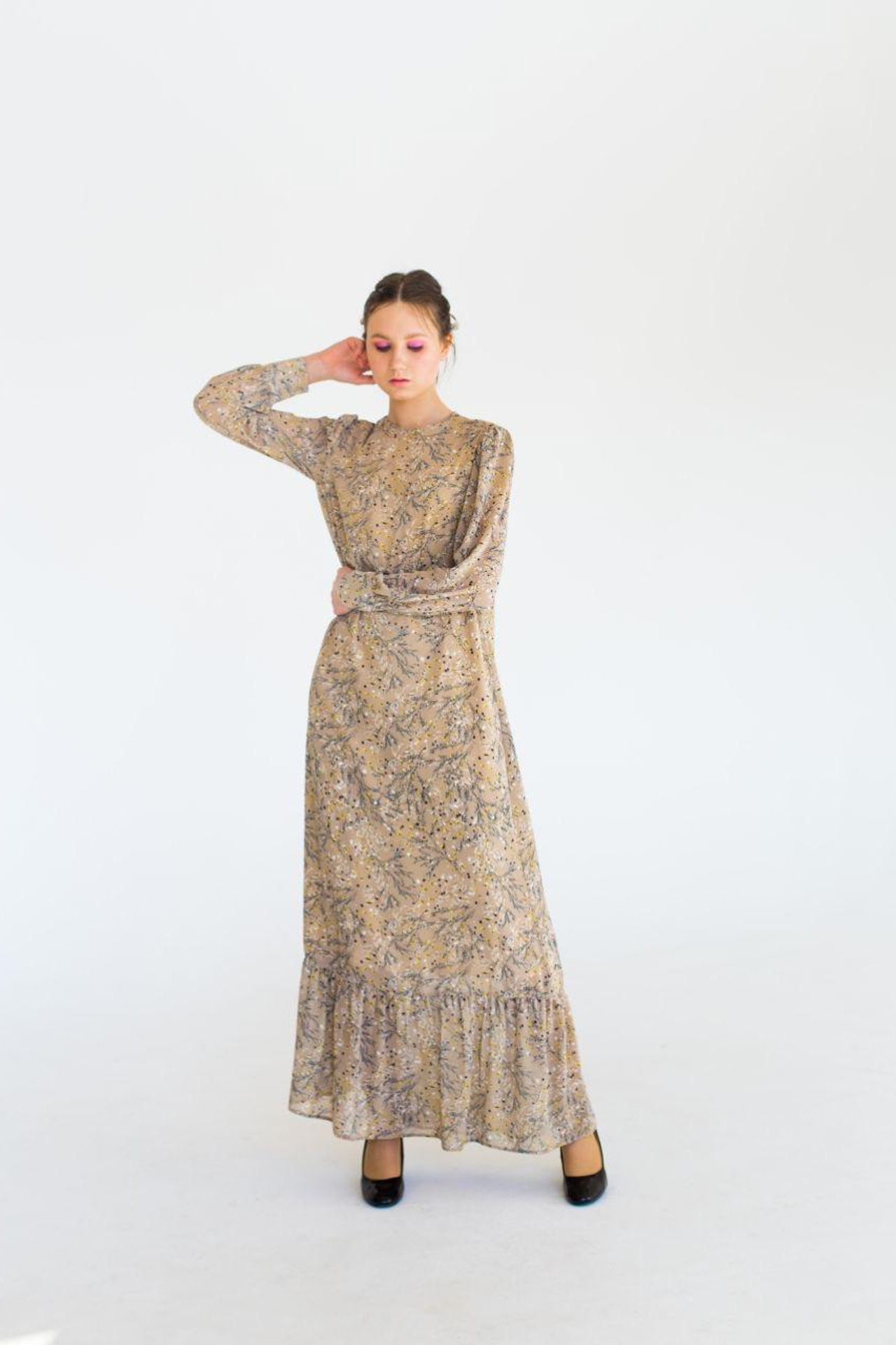 Модель для предметной съемки Диана Казань| Sale Easy