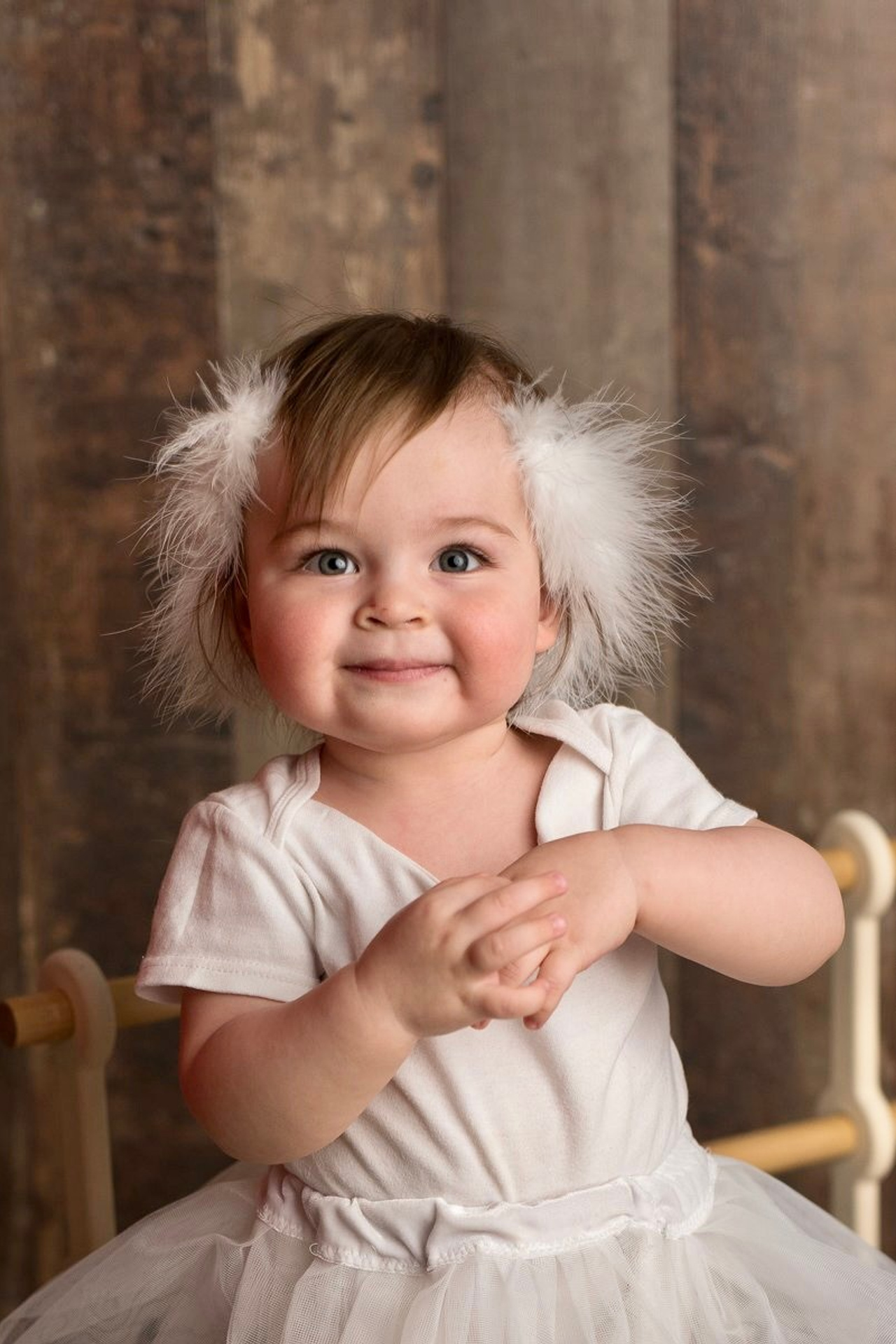 Модель девочка для предметной съемки Самира Казань| Sale Easy