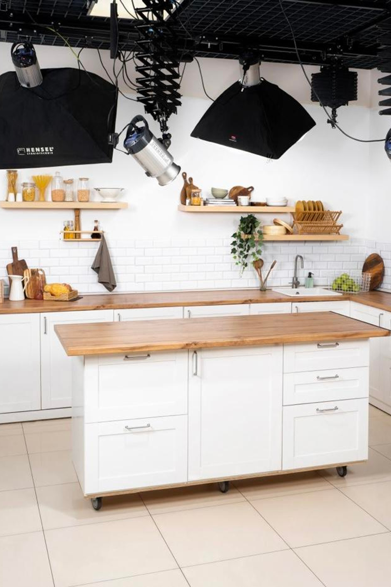 Локация для предметной съемки Дом. уют Magicfood Москва |Sale Easy