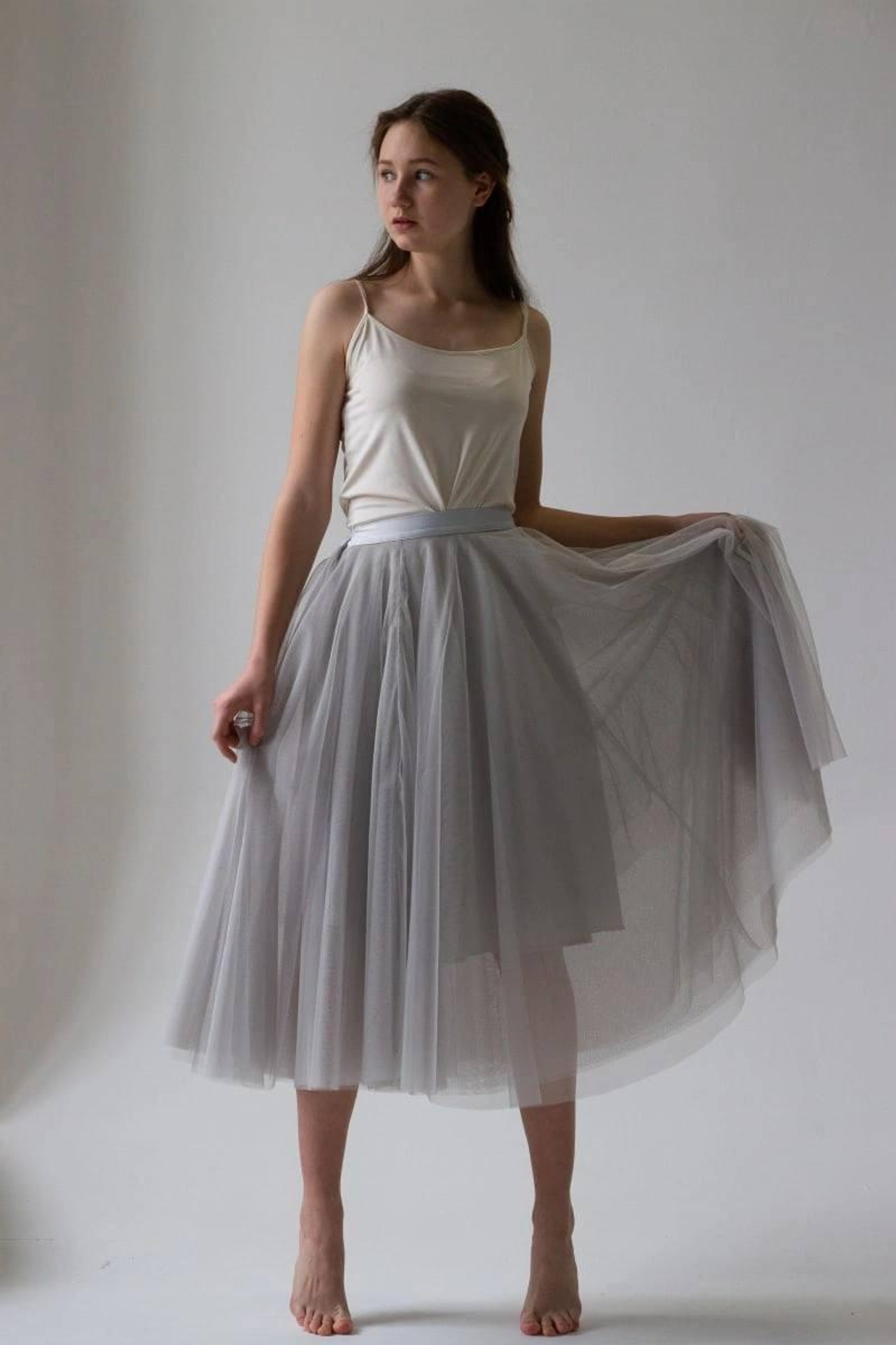 Модель для предметной съемки Диана Казань| Sale Easy