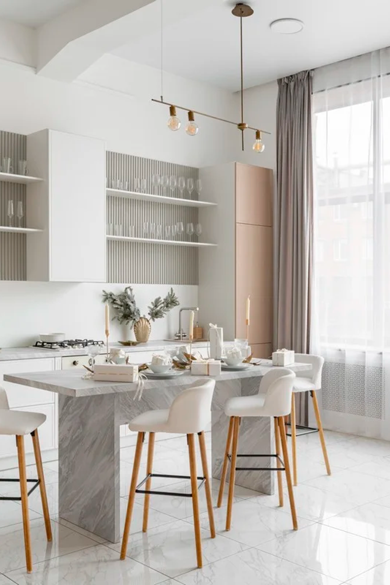 Студия DAILY STUDIO — зал Мишель для предм. съемки С.-Пб|Sale Easy