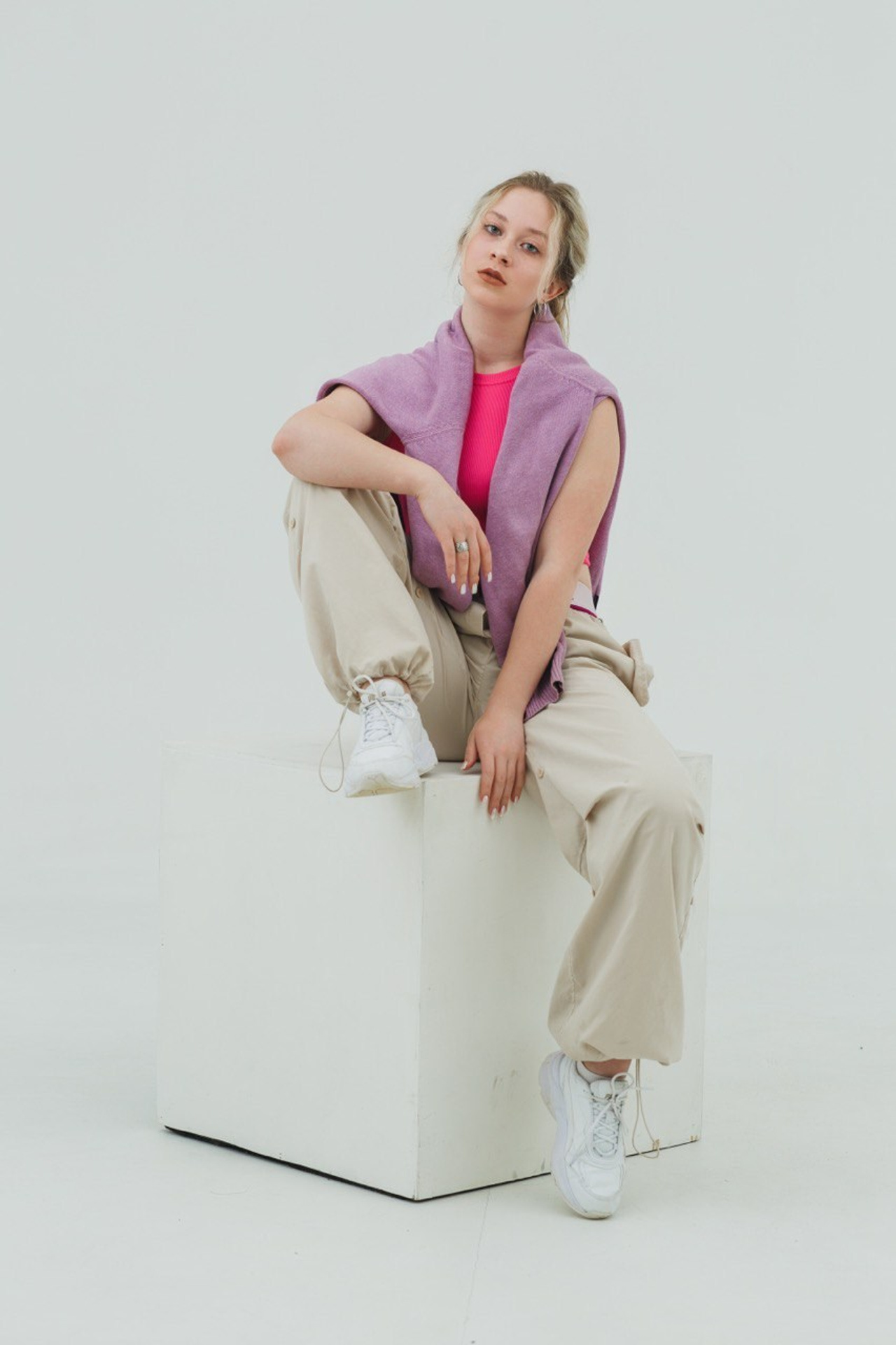 Модель для предметной съемки Марина id 16054 Казань| Sale Easy