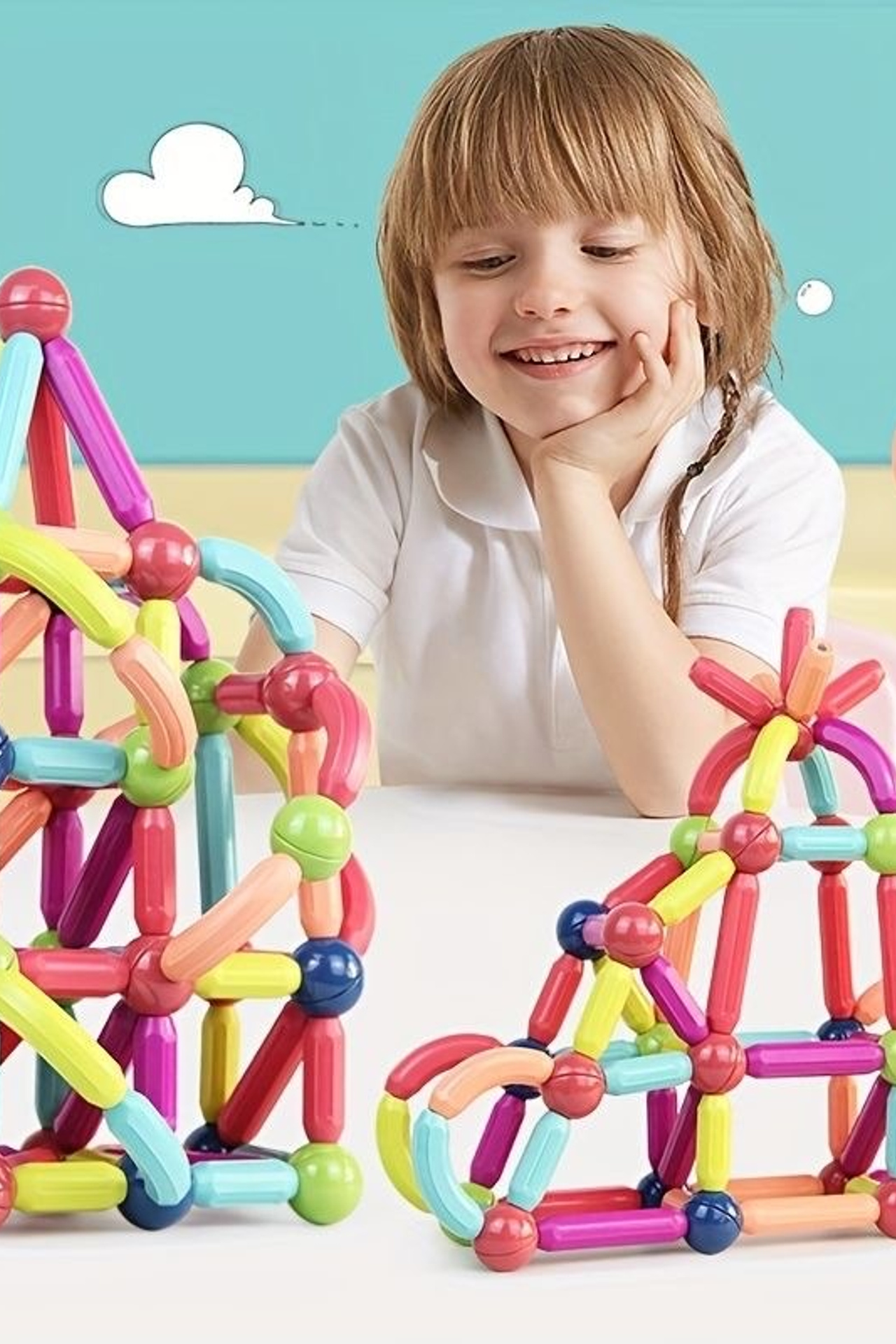 Идея для цветных детских игрушек, способствующих развитию моторики.