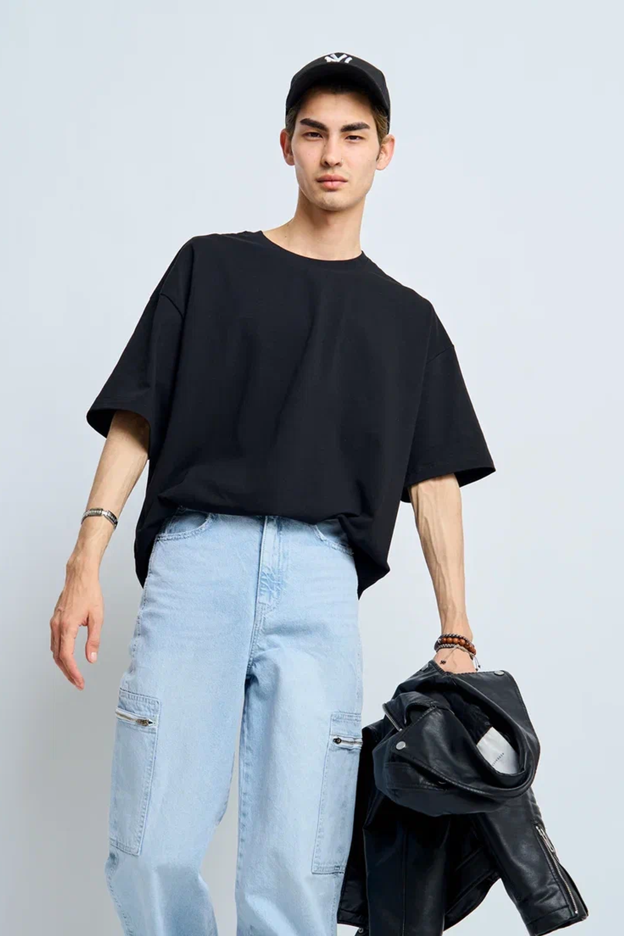 Модель для предметной съемки Роман Ал. Москва | Sale Easy