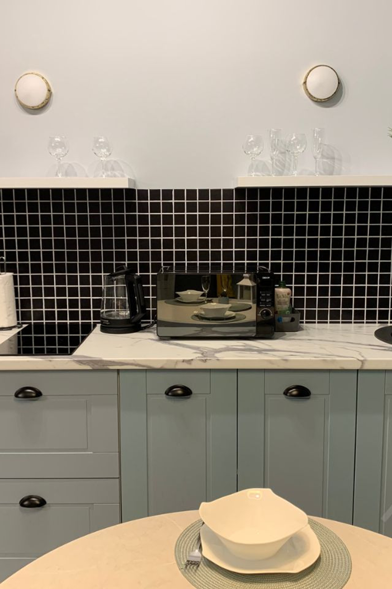 Локация Дом.уют студ. 40м на Шахтеров для предметной съемки Красноярск