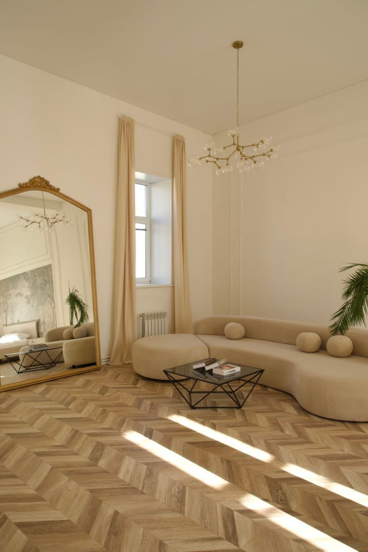 Студия 1884 Studio — зал Шарм для предметной съемки Казань|Sale Easy