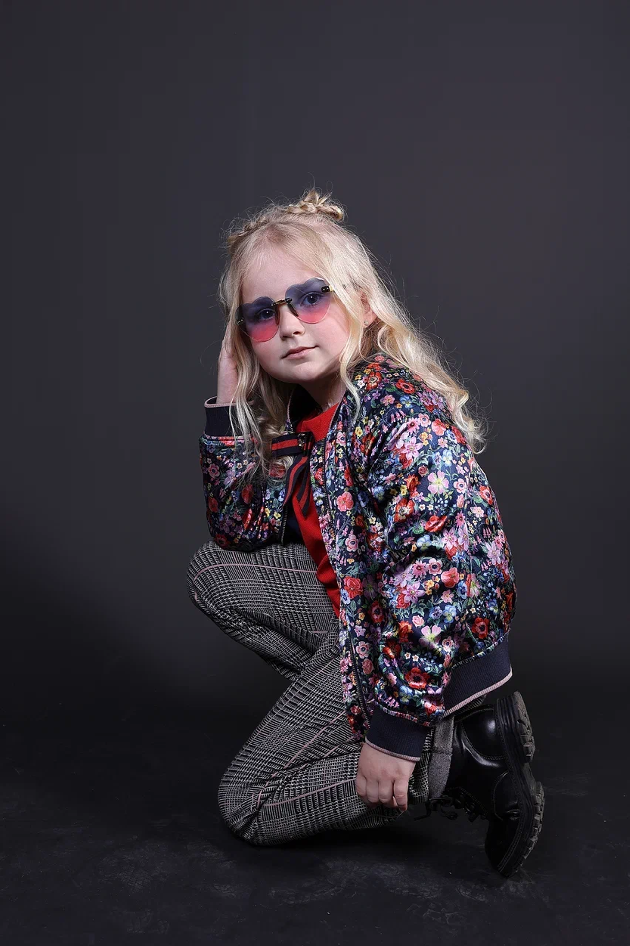 Модель для предметной съемки Анастасия Ам. Н.Н.| Sale Easy