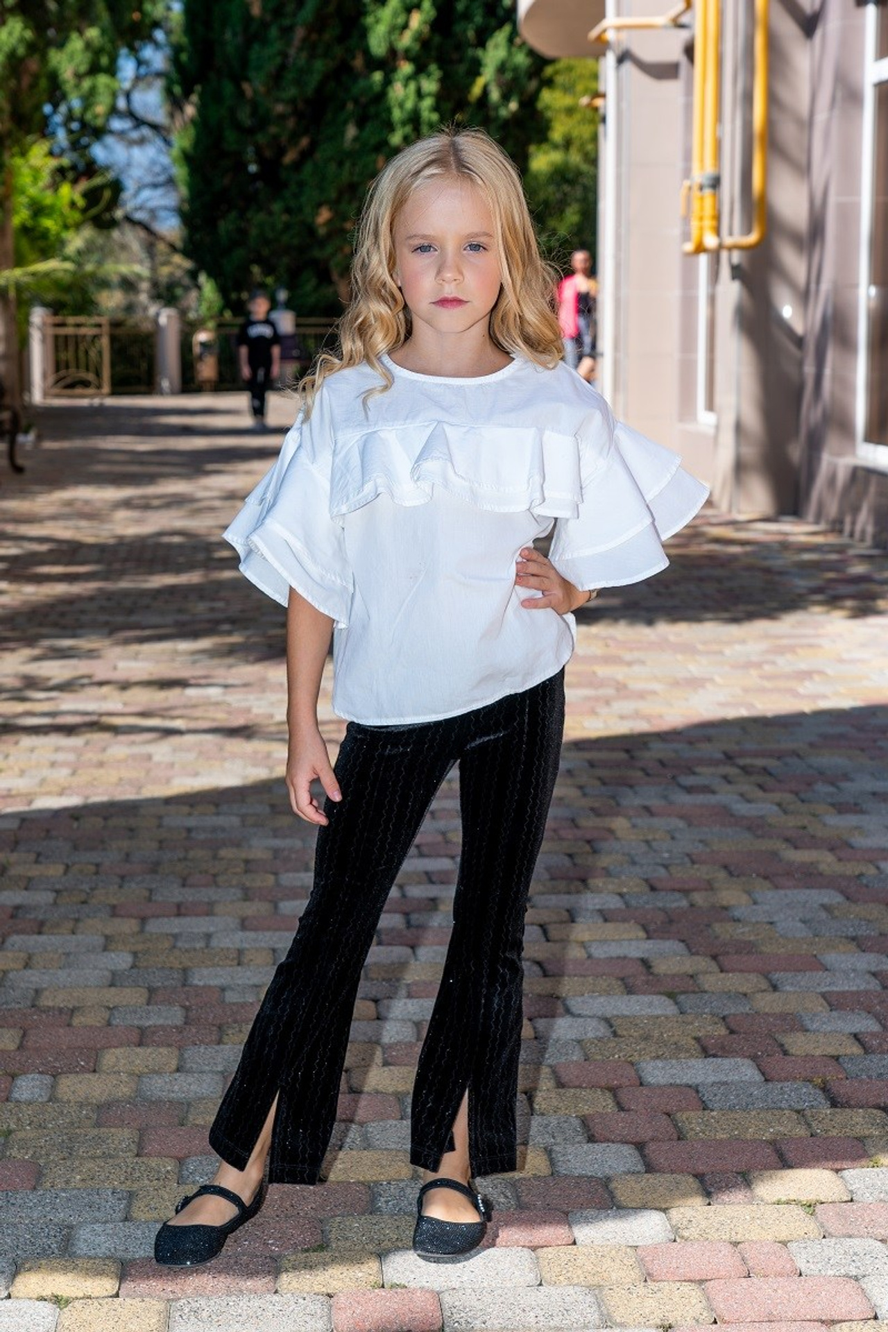 Модель Виктория А для предметной съемки  в Сочи| Sale Easy