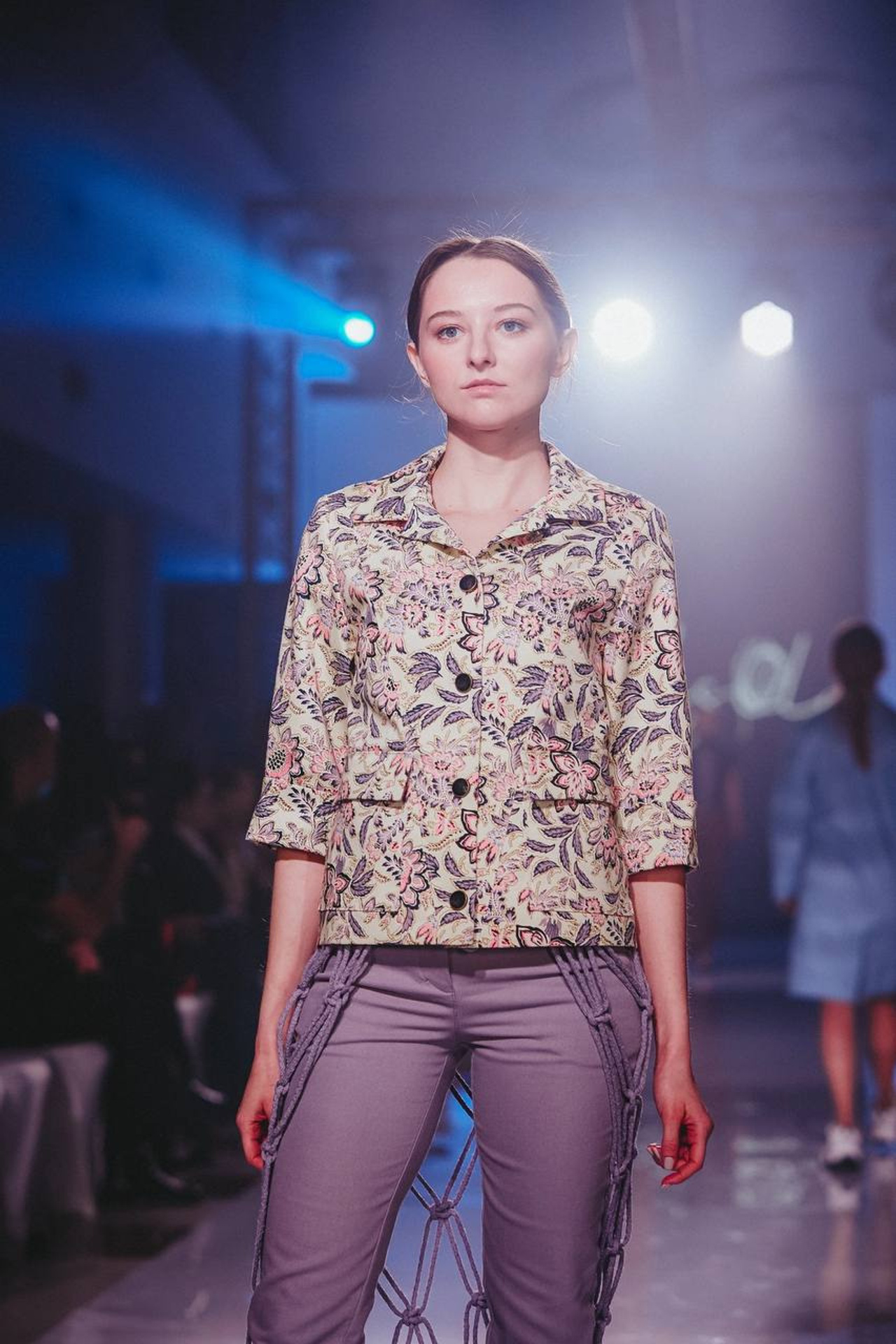 Модель для съемки на маркетплейсы Назлыгуль Казань| Sale Easy