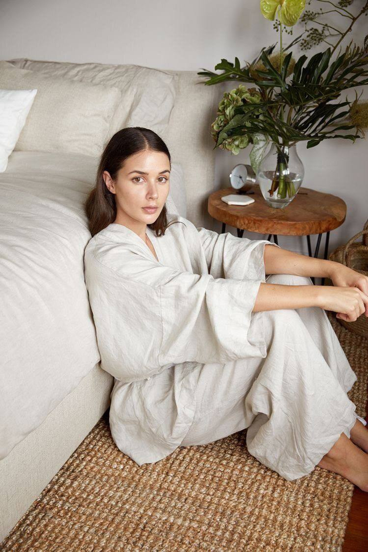 Домашняя одежда, выполненная из натуральных тканей для чувствительной кожи.